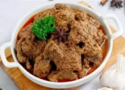 Rahasia Rendang: Lebih dari Sekedar Resep, Ini Sebuah Petualangan Rasa!